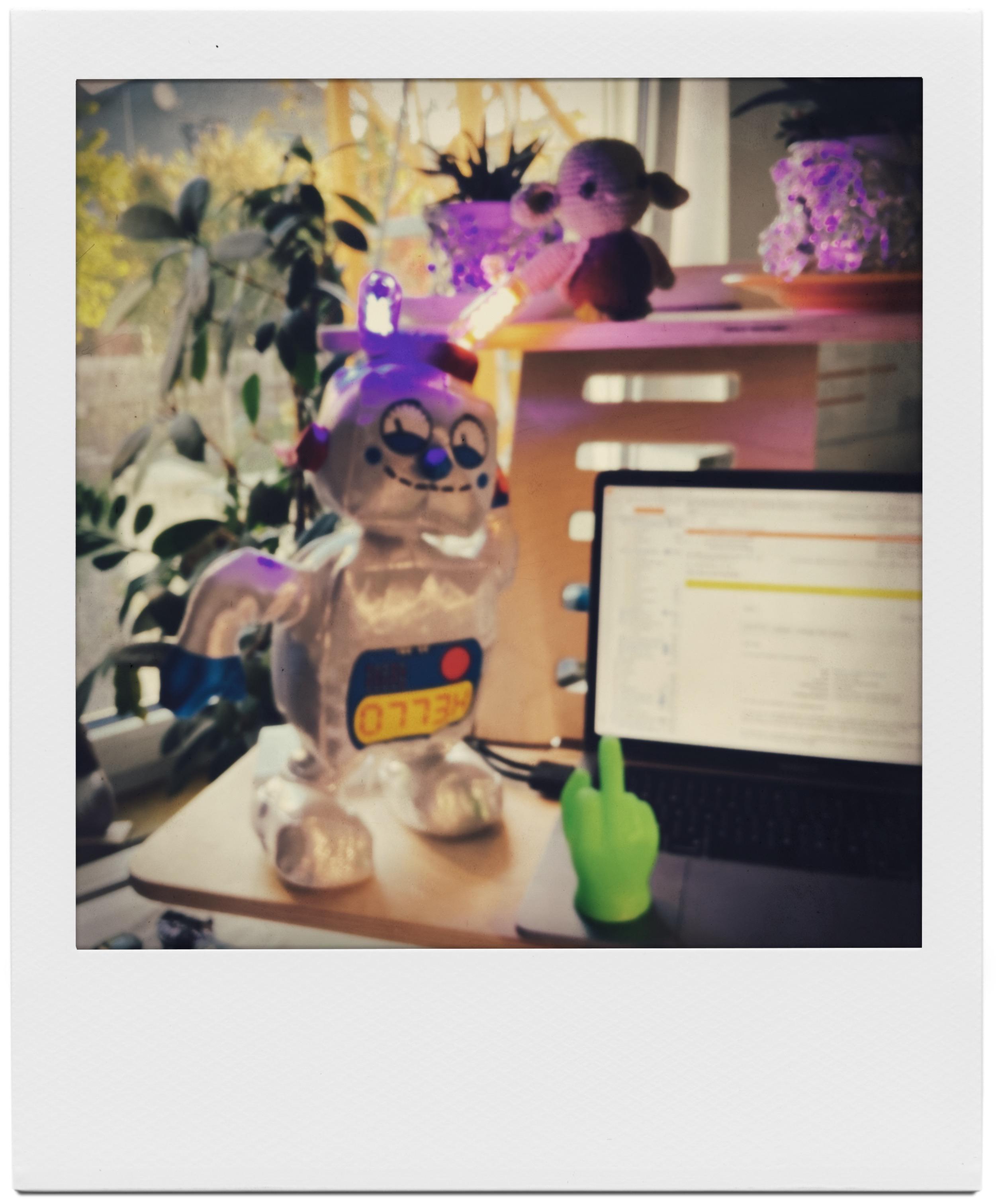 Shot with NOMO CAM INS 70.